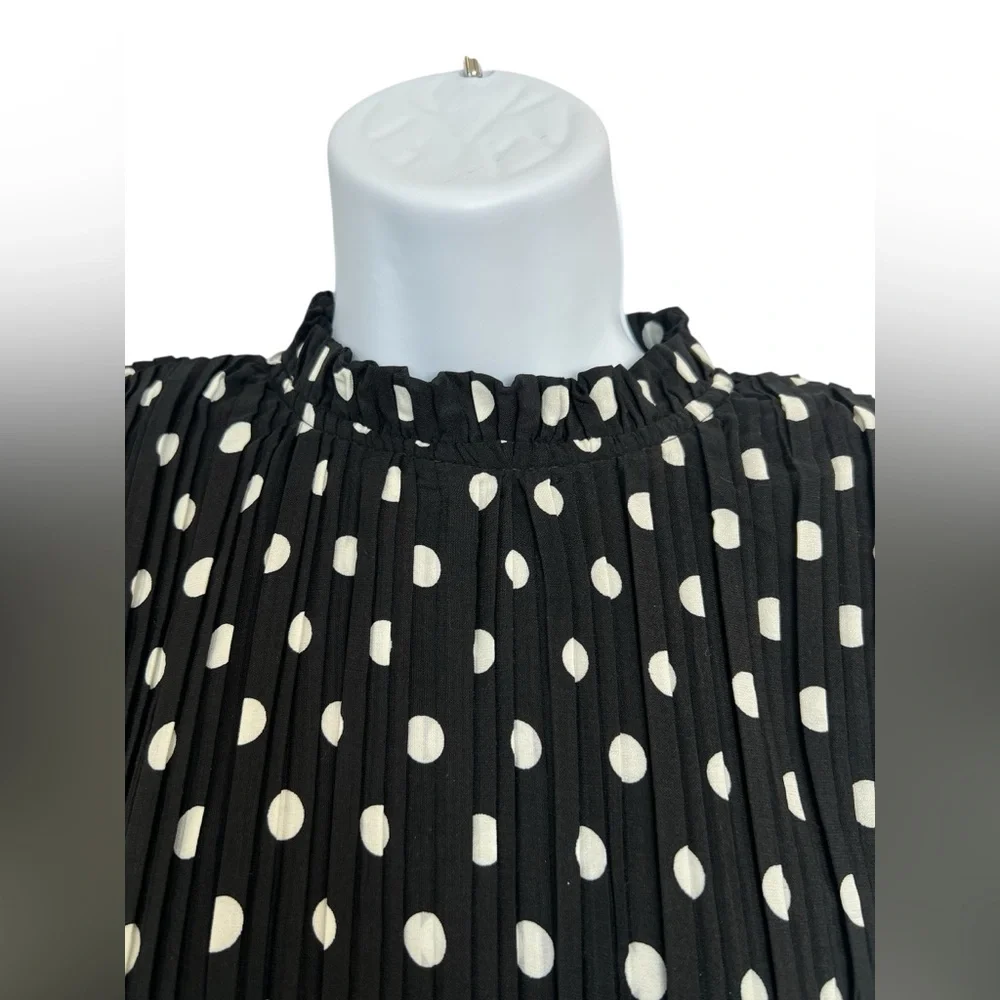 🆕 🖤 NWT LULUS Pleat to Meet You Polka Dot Shift Dress | Black | XS - Picture 10 of 14
